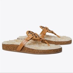NIB TORY BURCH CLOUD SHEARLING CARAMEL/TAN SZ 6.5